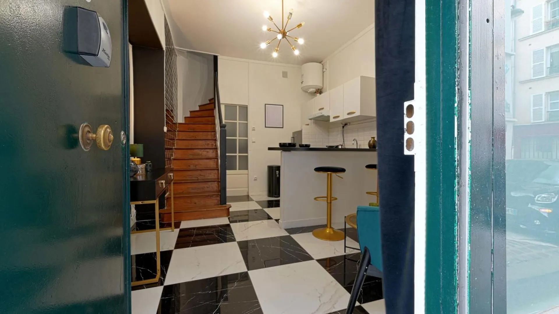 Fabulous Two Floor In 9th Paris